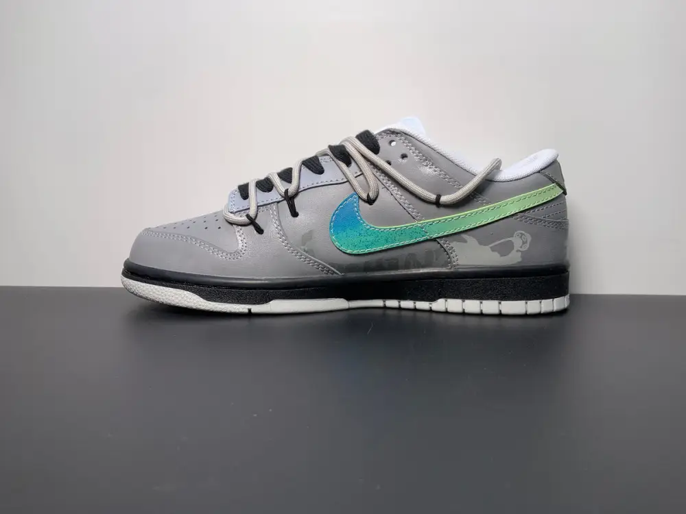 Nike Dunk LOW SB Space Exploration Gray 
