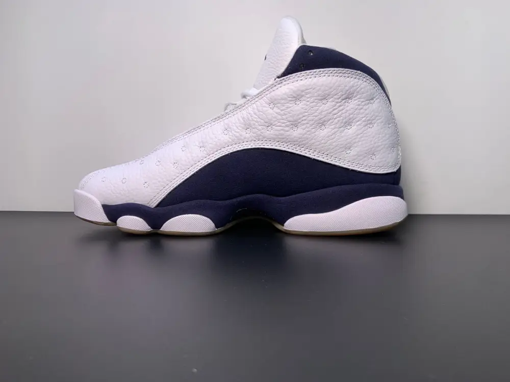 Air Jordan 13 Retro 'Midnight Navy' 