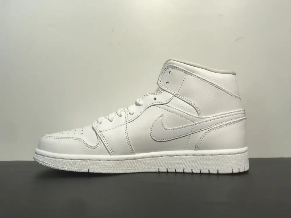 Air Jordan 1 Mid Triple White 