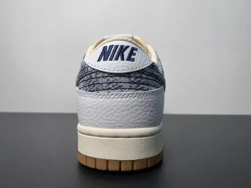 Nike Dunk Low “Washed Denim” FN6881-100 