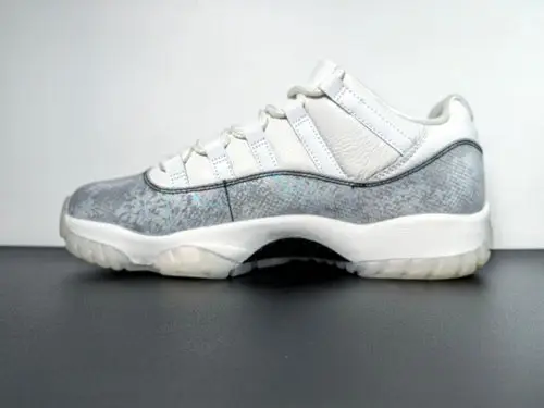 Air Jordan 11 Low “Year of the Snake” 2025 HQ7000-001 