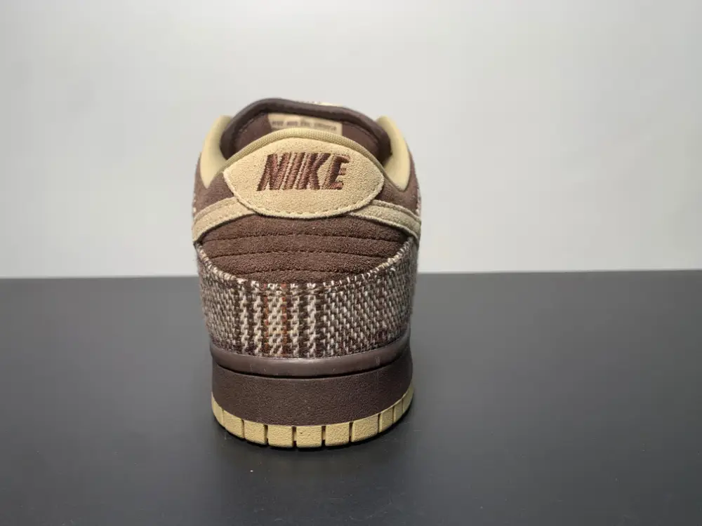 Dunk Low Pro SB 'Tweed'