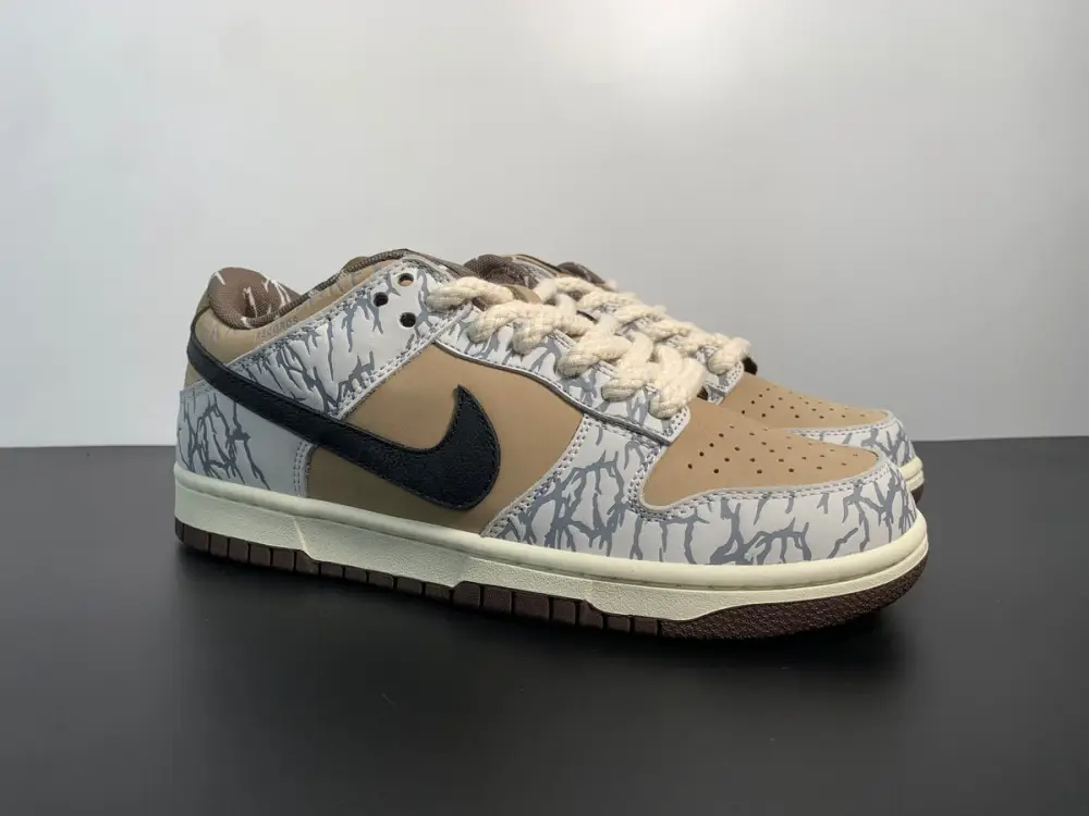 Nike SB Dunk Low ✖️Travis Scott Grey White Cashew Fruit CT5053-010 