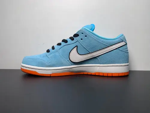 NK SB Dunk Low Blue Chill 