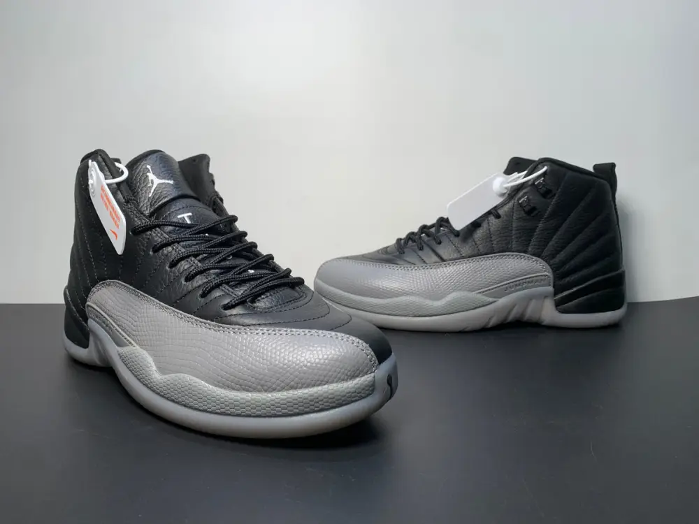 Air Jordan 12 Retro Black Wolf Grey 