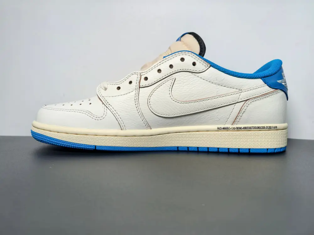 Air Jordan 1 Retro Low OG SP Fragment x Travis Scott Sail Military Blu 