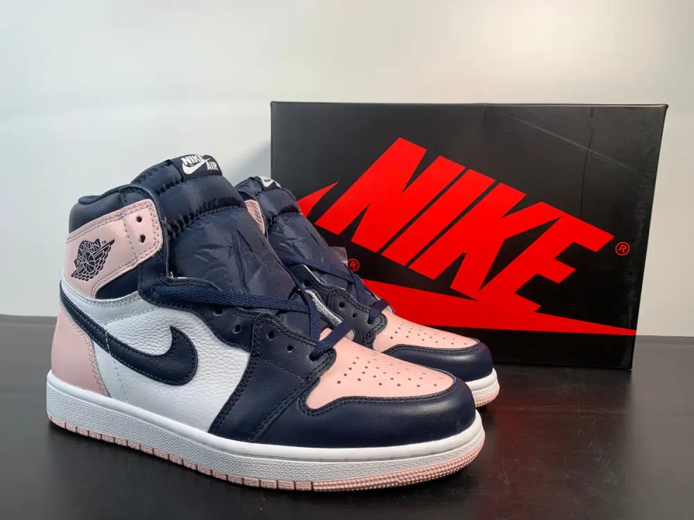 Air Jordan 1 High OG Atmosphere DD9335-641 