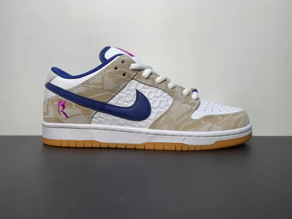 Rayssa Leal x Nike Dunk SB Low hua 