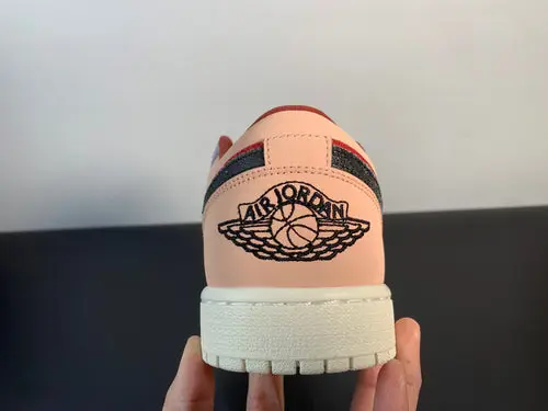Air Jordan 1 low Canyon Rust DC0774-602 