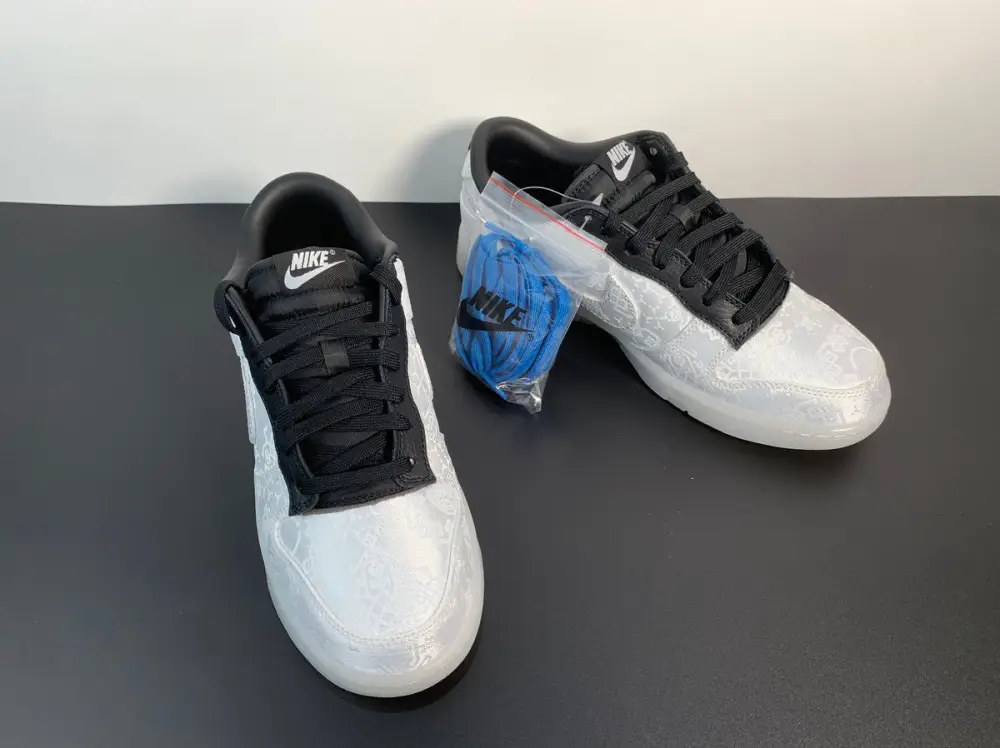 Fragment Design x CLOT x Dunk Low SP '20th Anniversary' FN0315-110 