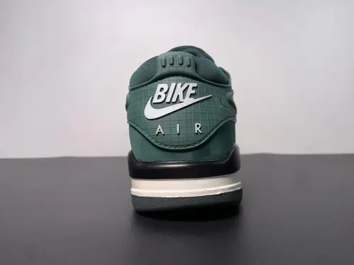 Nigel Sylvester x Air Jordan 4 RM SP 'Fence Green' 