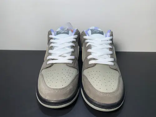 Concepts x Dunk Low SB 'Gray Lobster' BV1310-105 