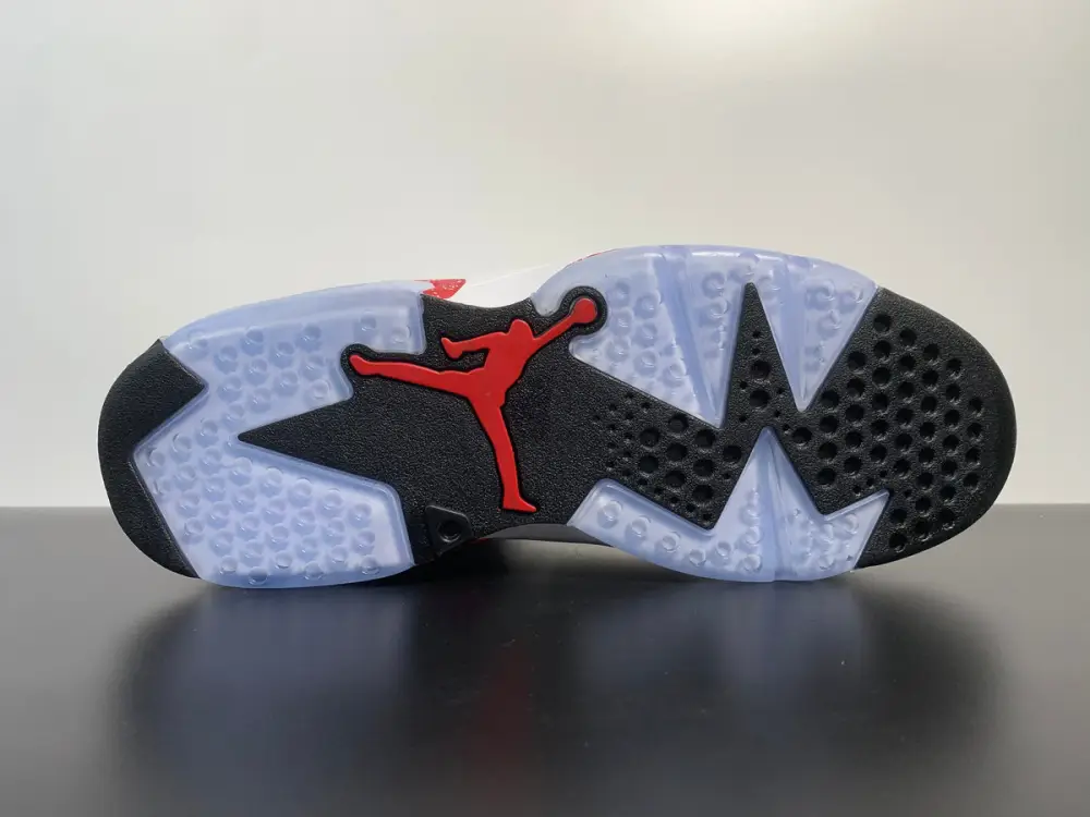 Air Jordan 6 “Red Oreo” CT8529-162 