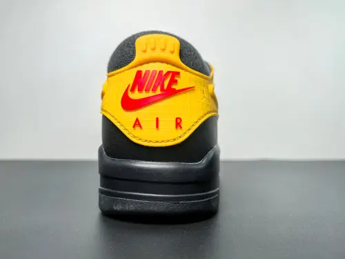 Air Jordan 4 RM 'Bruce Lee' 