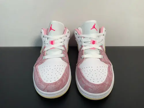 Air Jordan 1 Low GS Paint Drip 