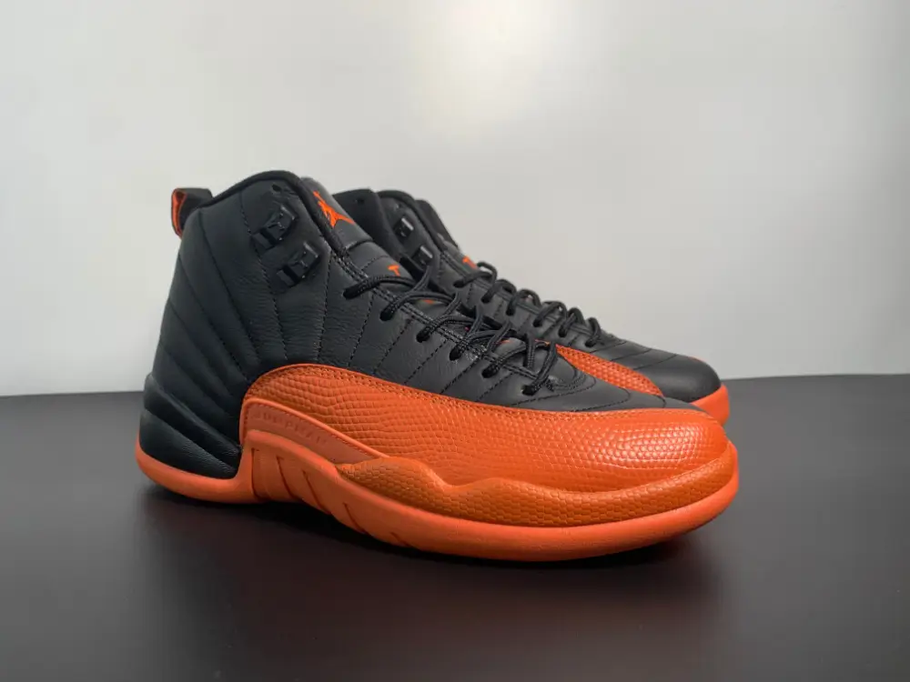 Wmns Air Jordan 12 Retro 'Brilliant Orange' 