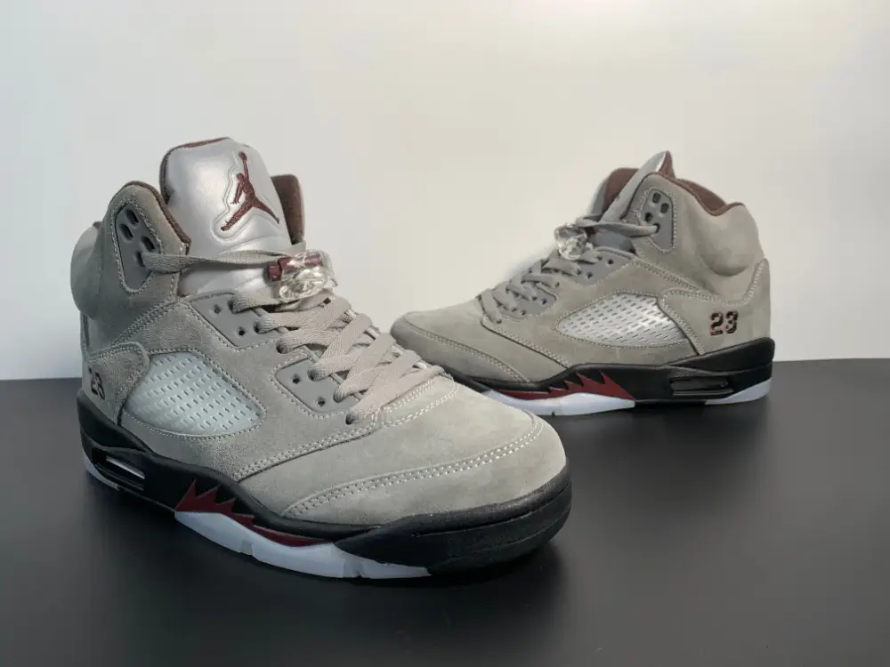 Air Jordan 5 x A Ma Maniére “Light Bone”FD1330-006 
