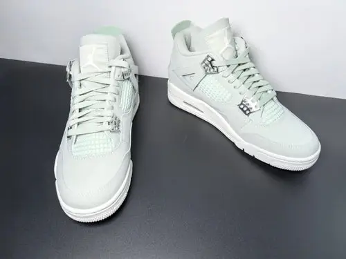 Wmns Air Jordan 4 Retro 'Seafoam Sail 