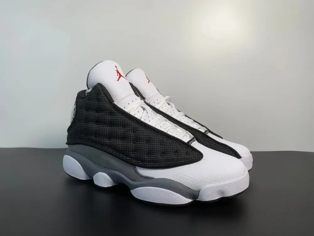 Air Jordan 13 Retro 'Black Flint' 