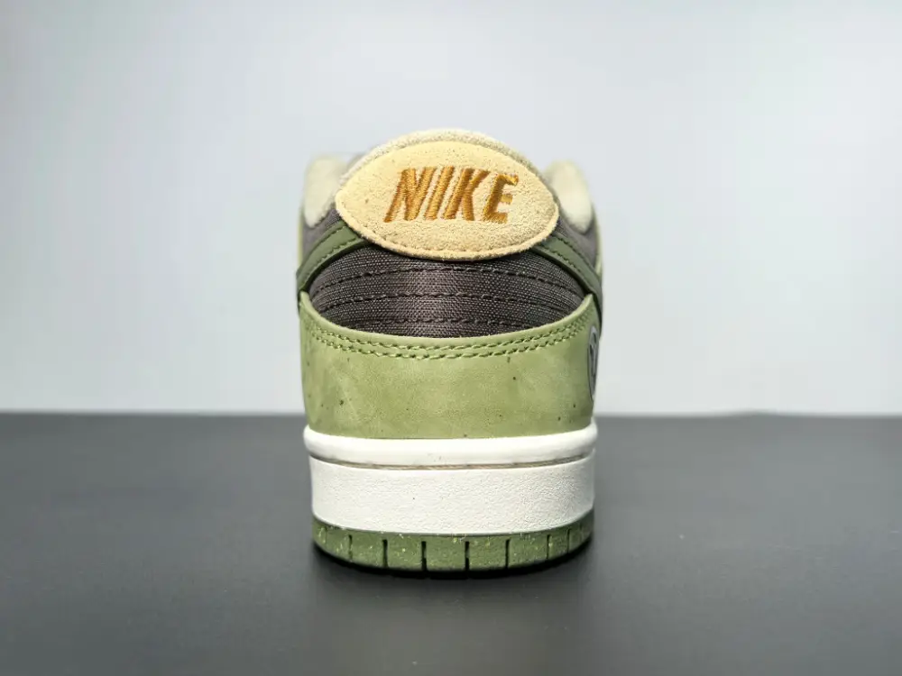 Yuto Horigome x Nike SB Dunk Low 