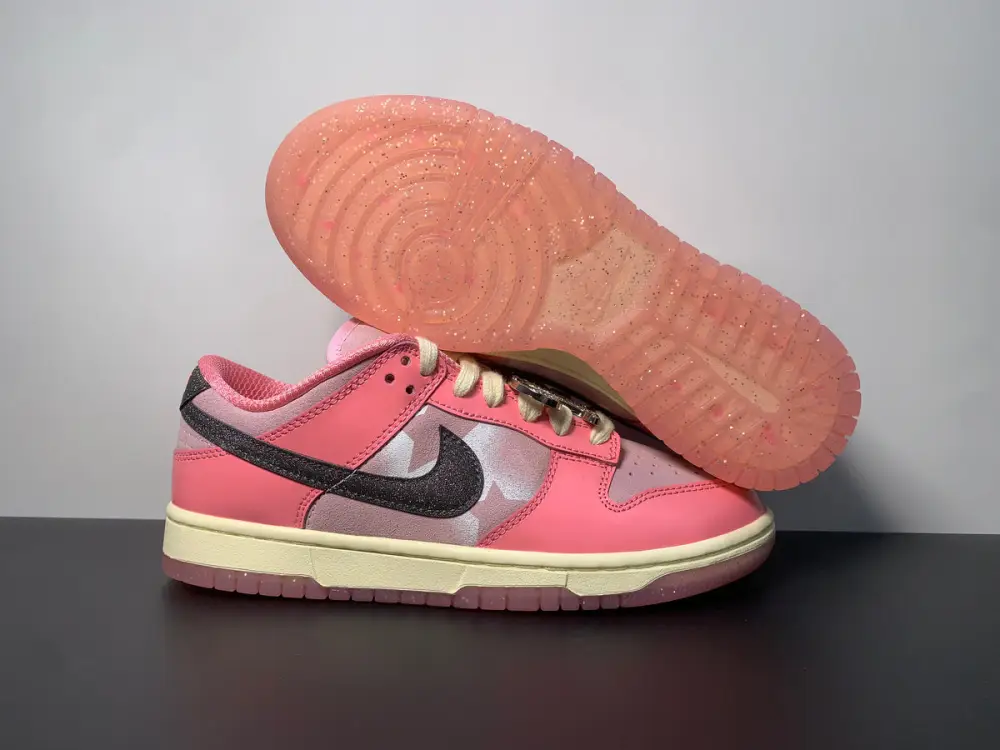 NK Dunk SB Low Hot Punch and Pink Foam FN8927-621 