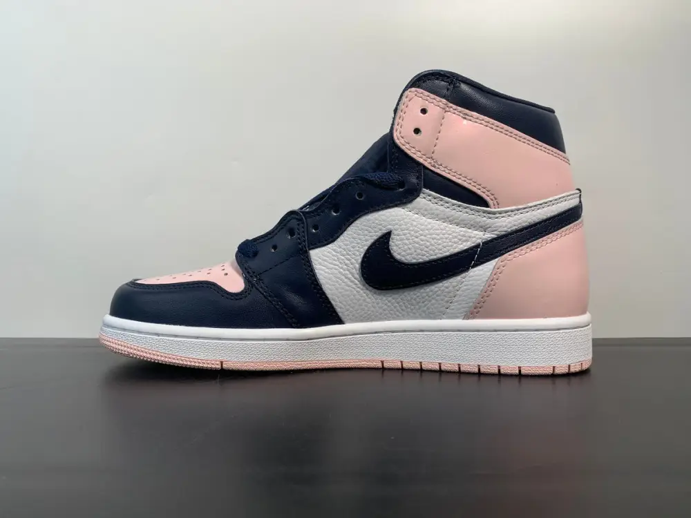 Air Jordan 1 High OG Atmosphere DD9335-641 