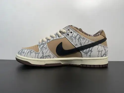 Nike SB Dunk Low ✖️Travis Scott Grey White Cashew Fruit CT5053-010 