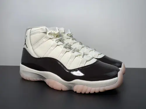 Air Jordan 11 “Neapolita AR0715-101 