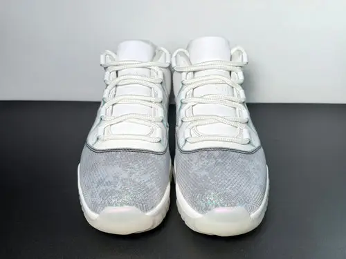 Air Jordan 11 Low “Year of the Snake” 2025 HQ7000-001 