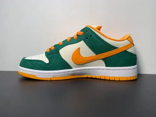 Dunk Low Pro SB 'Legion Pine' 