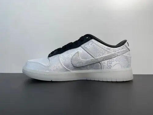 Fragment Design x CLOT x Dunk Low SP '20th Anniversary' FN0315-110 