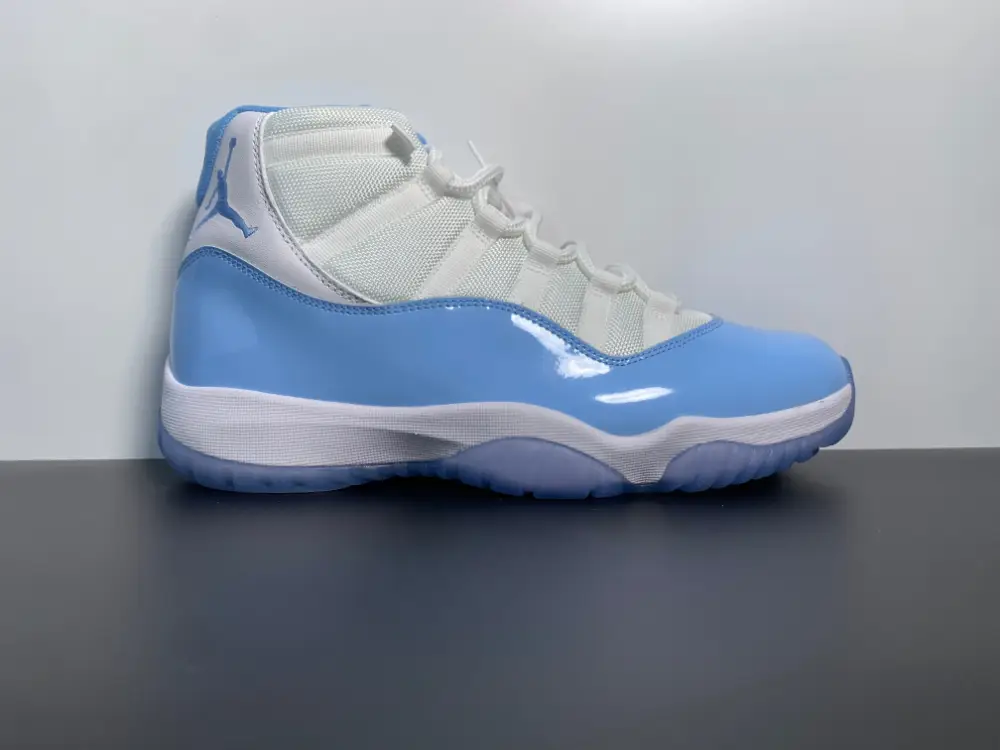 Air Jordan 11 UNC CT8012-141 
