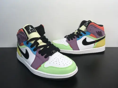 AIR JORDAN 1 MID SE Lightbulb 