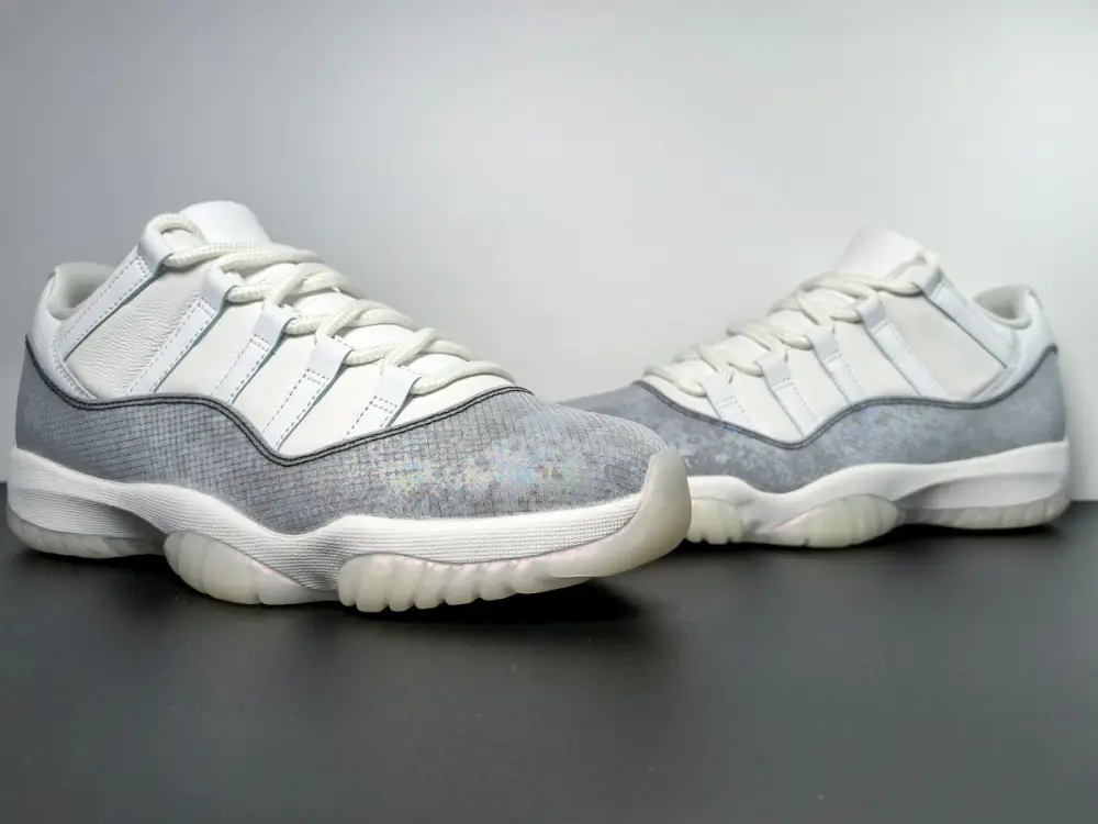 Air Jordan 11 Low “Year of the Snake” 2025 HQ7000-001 