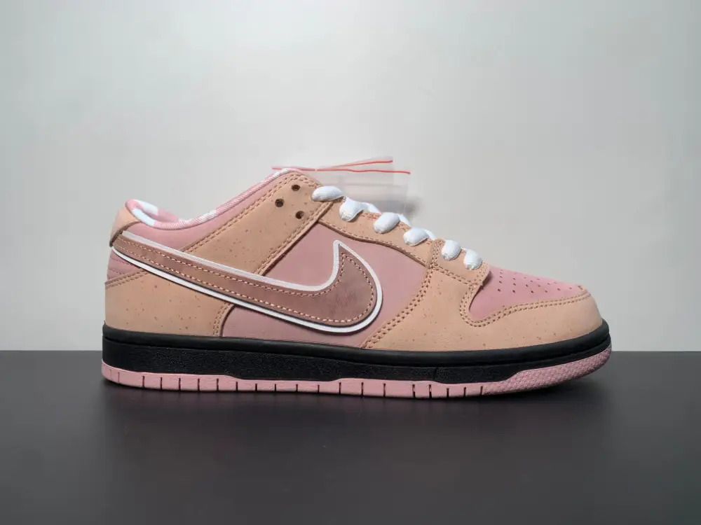 CONCEPTS × Nike Dunk SB Low Pink Lobster D29693