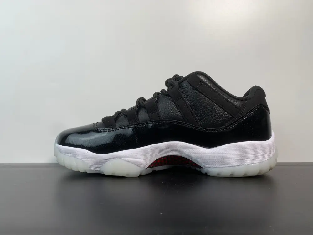 Air Jordan 11 Retro Low 72-10 AV2187-001 