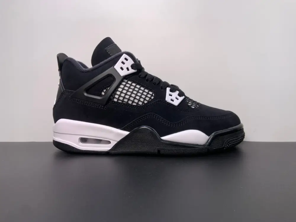 Air Jordan 4 “White Thunder” FQ8138-001 AFB1A491