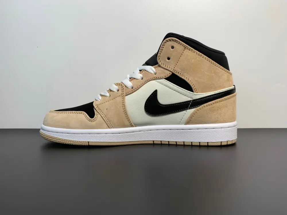 Air Jordan 1 Mid WMNS“ Barely Orange” BQ6472-800 