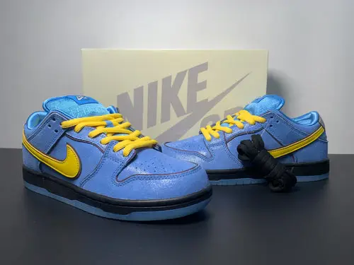 The Powerpuff Girls ✖️ Nike SB Dunk low “Bubbles” Blue Chill FZ8320-40 