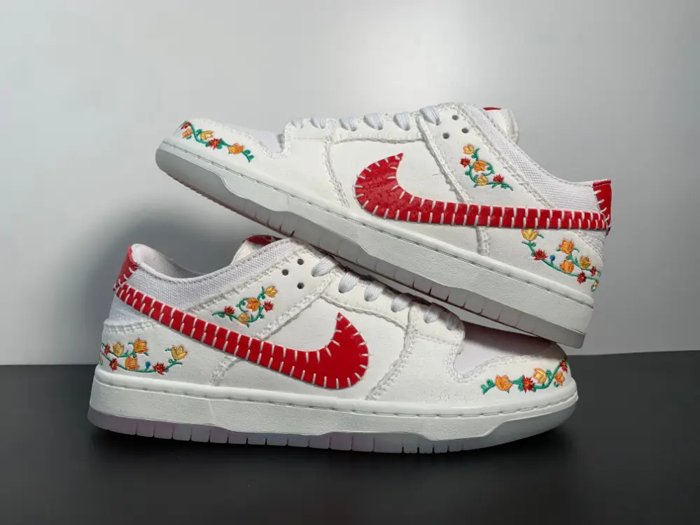 Dunk Low Decon SB 'N7 - Sail University Red' FD6951-700