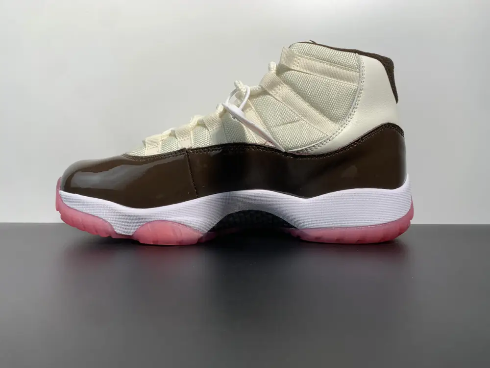 Air Jordan 11 Retro CT8012-126 