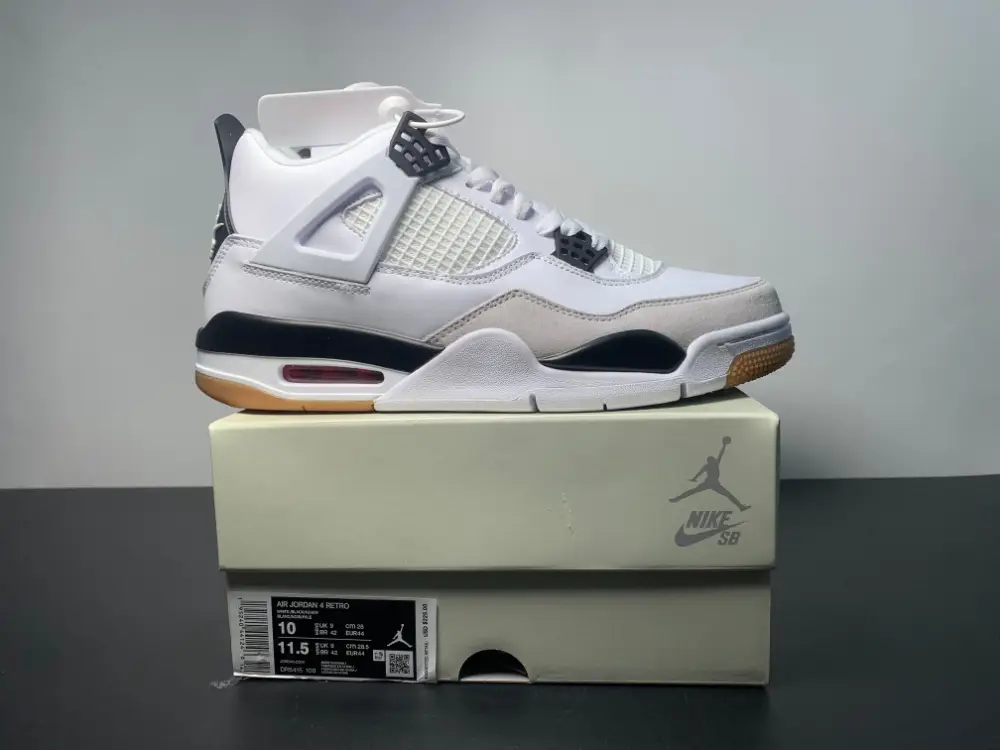 Air Jordan 4 X Nike SB Unisex Sneakers DR5415-100 