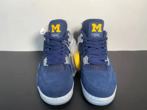 Air Jordan 4 Retro Michigan Wolverines, PE Amarillo Navy White 