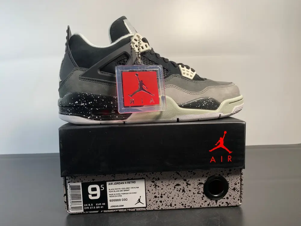 Air Jordan 4 “Fear” FQ8138-002 