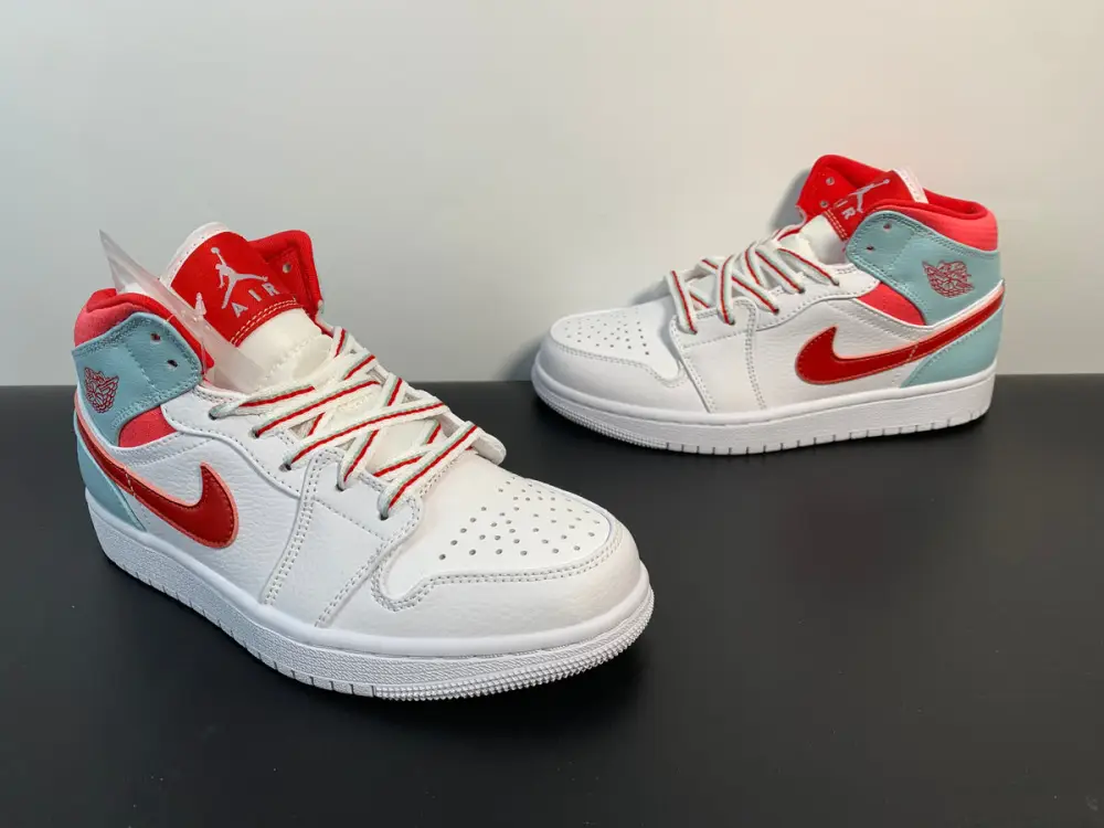 Air Jordan 1 Mid White Topaz Mist 