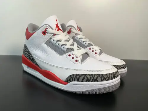 Air Jordan 3 OG “Fire Red” DN3707-160 