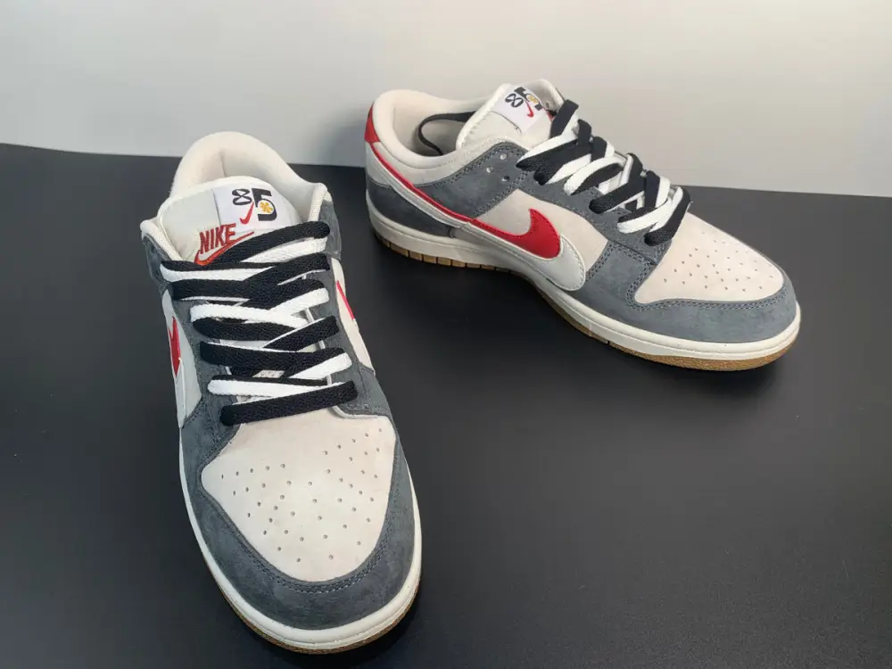 Nike Dunk Low SE 85 Swoosh DO9457-100 