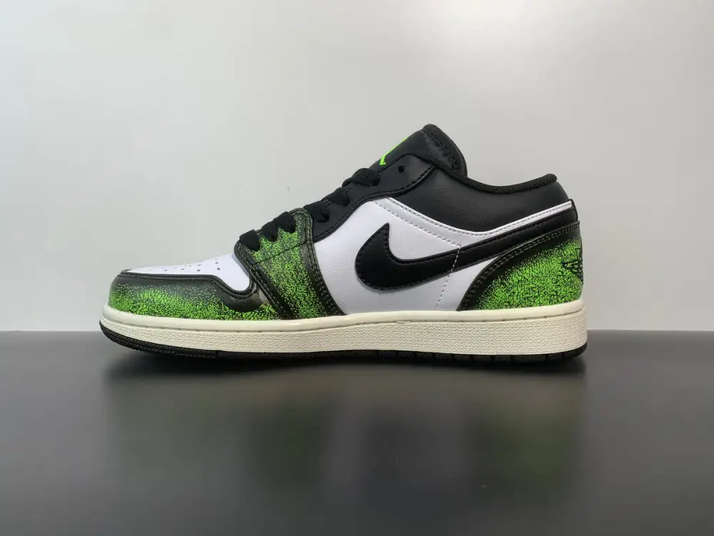 Air Jordan 1 Wear-Away DN3705-003 