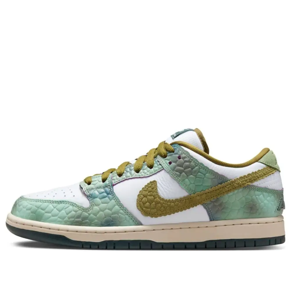 Alexis Sablone x Dunk Low SB 'Chameleon' 0CDEF720