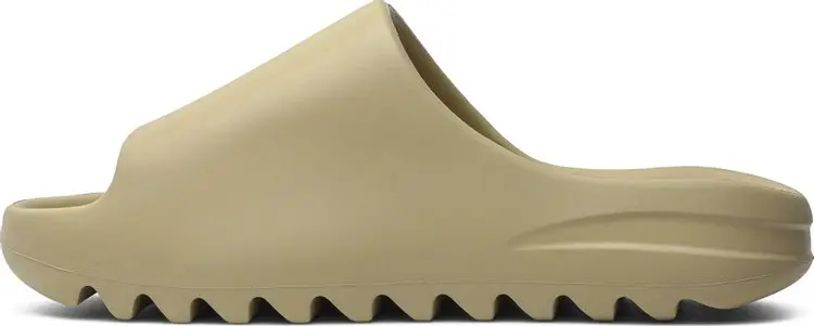 Yeezy Slides 'Desert Sand' 